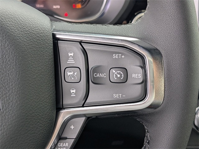 2026 Ram 1500 Laramie Crew Cab 4x4 5'7" Box