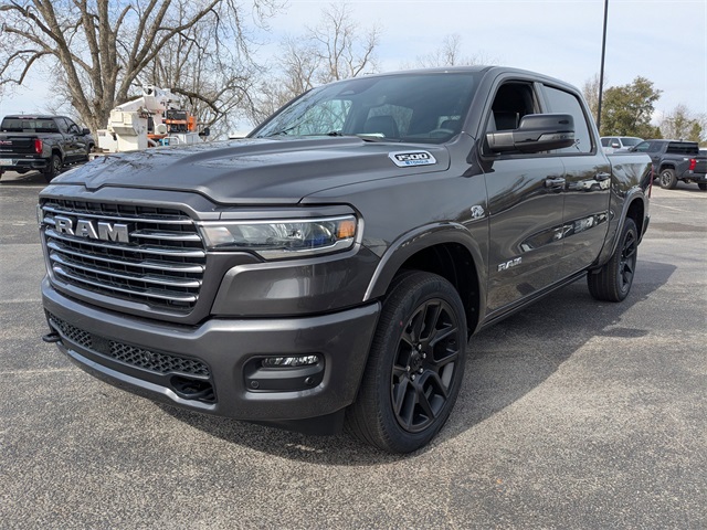 2026 Ram 1500 Laramie Crew Cab 4x4 5'7" Box