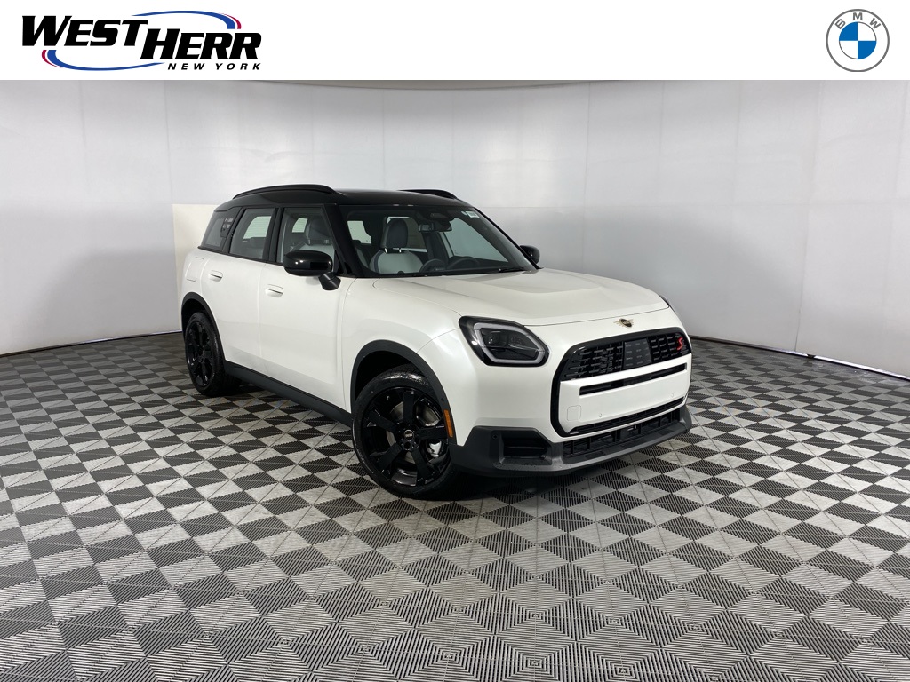 2025 MINI Countryman S's photo