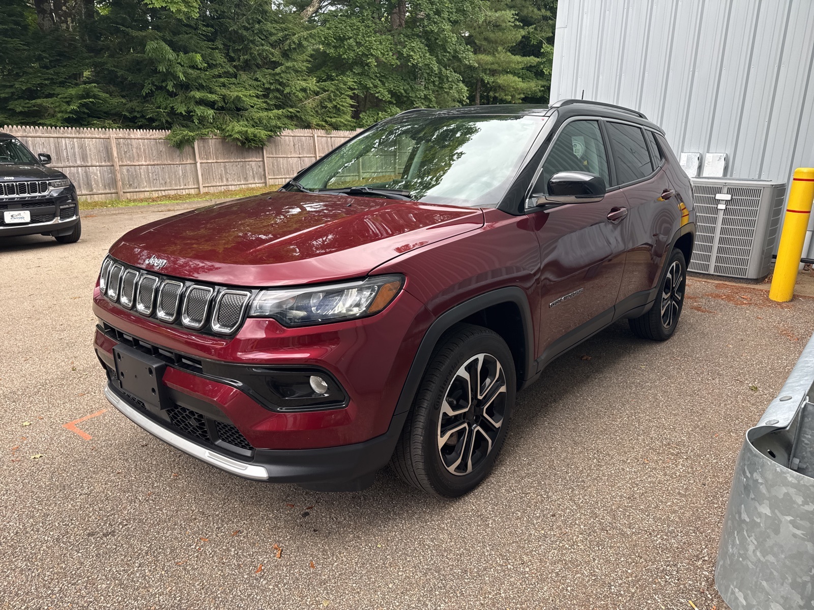 2022 Velvet Red Pearlcoat Jeep Compass Limited 4X4 SUV