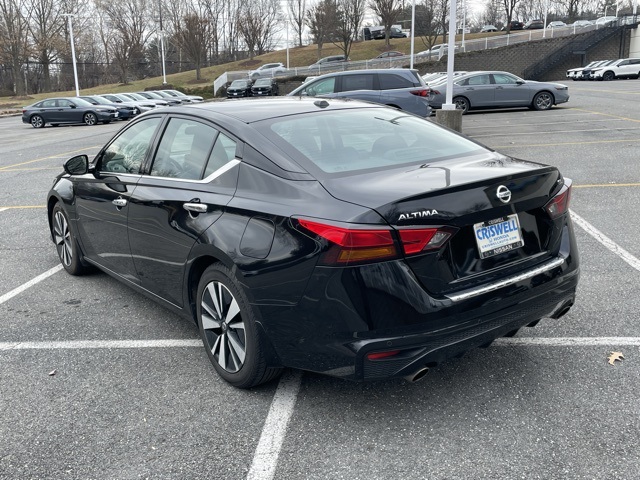 used 2022 Nissan Altima car, priced at $18,999