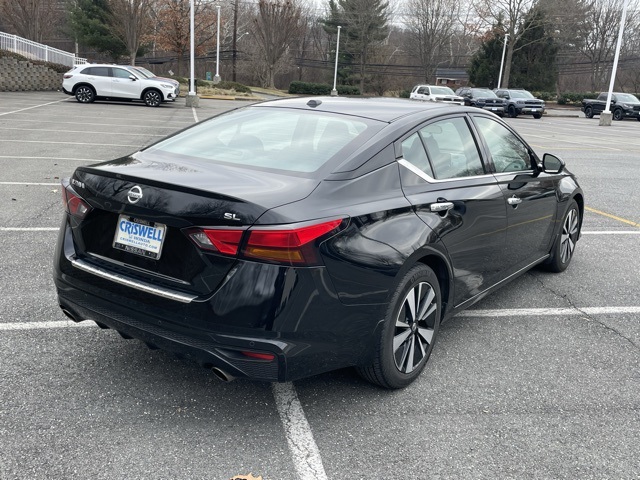 used 2022 Nissan Altima car, priced at $18,999