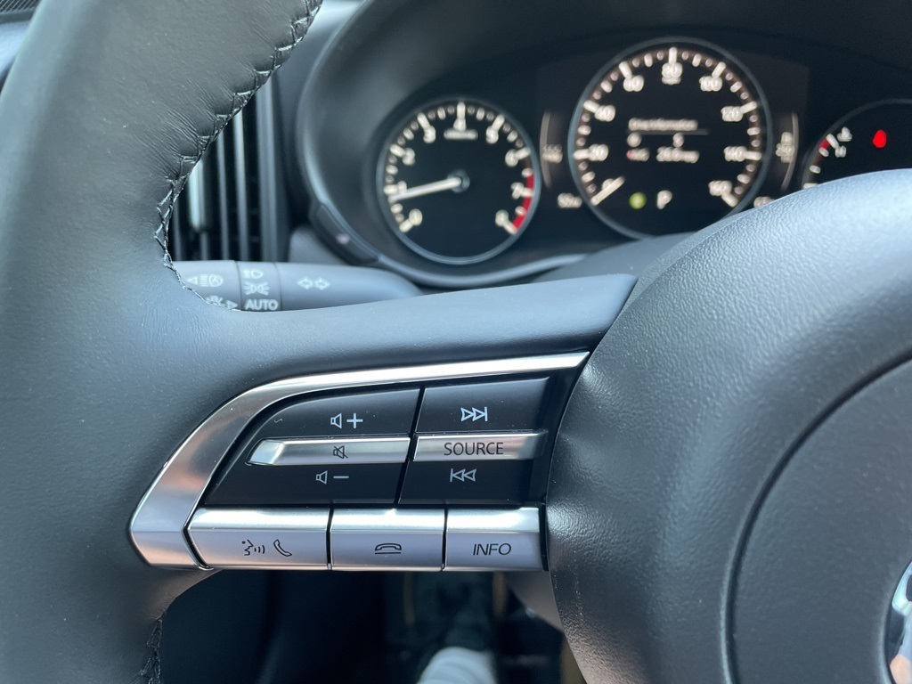 2025 Mazda CX-50 2.5 Select photo 19