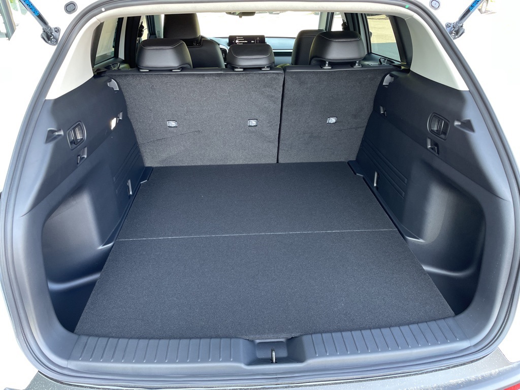2025 Mazda CX-50 2.5 Select photo 7