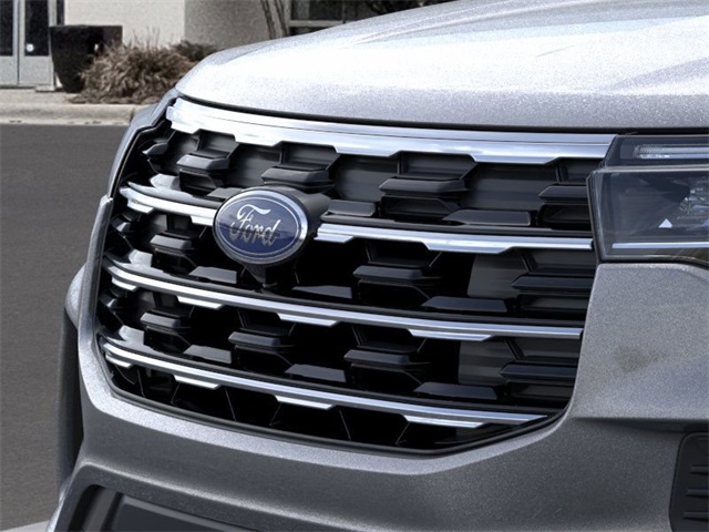 2025 Ford Explorer photo 10