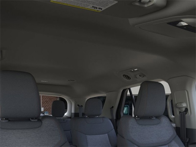 2025 Ford Explorer photo 15