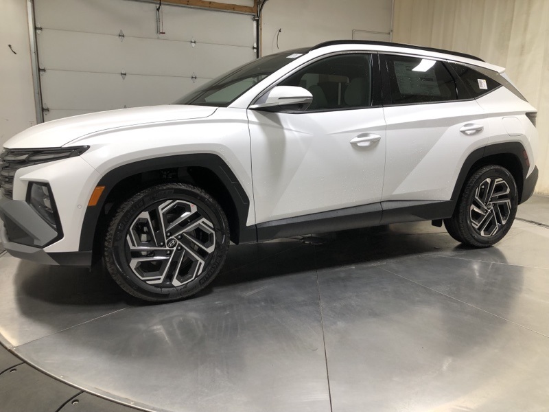 2026 Hyundai Tucson Limited photo 4