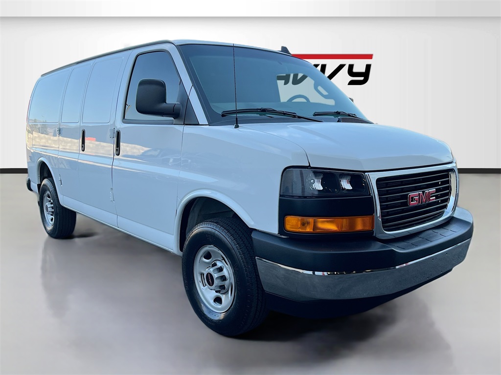 2024 GMC Savana Cargo Work Van's photo