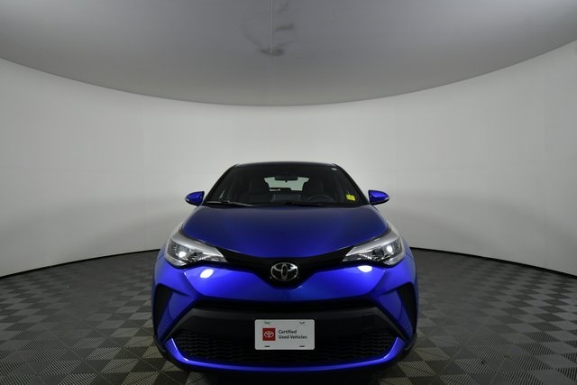 2022 Toyota C-HR XLE photo 6