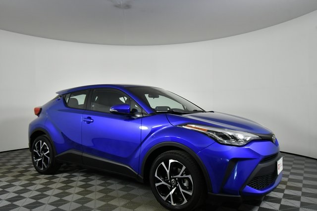 2022 Toyota C-HR XLE photo 8