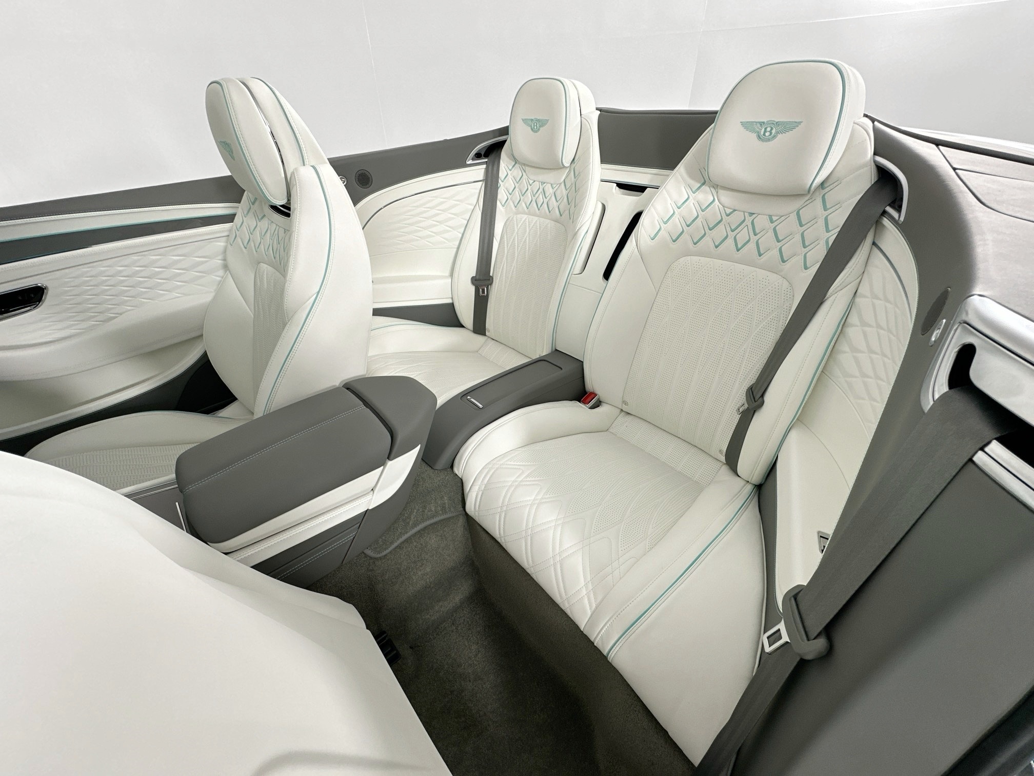 new 2026 Bentley Continental GTC car