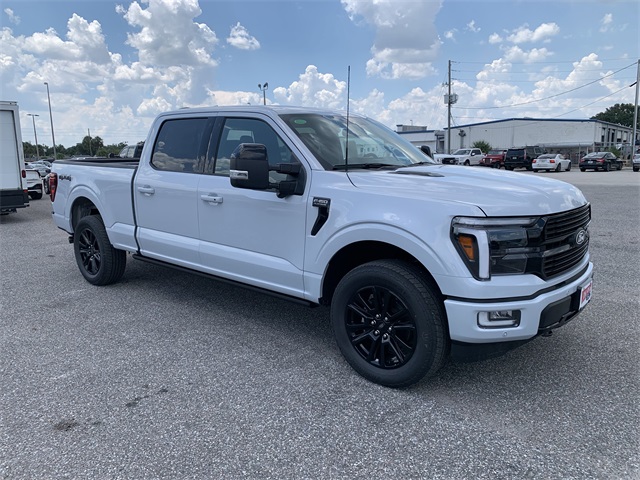 2025 Space White Metallic Ford F-150 Platinum 4X4 Truck