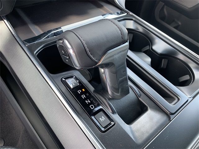 2025 Space White Metallic Ford F-150 Platinum 4X4 Truck