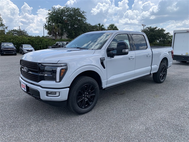 2025 Space White Metallic Ford F-150 Platinum 4X4 Truck