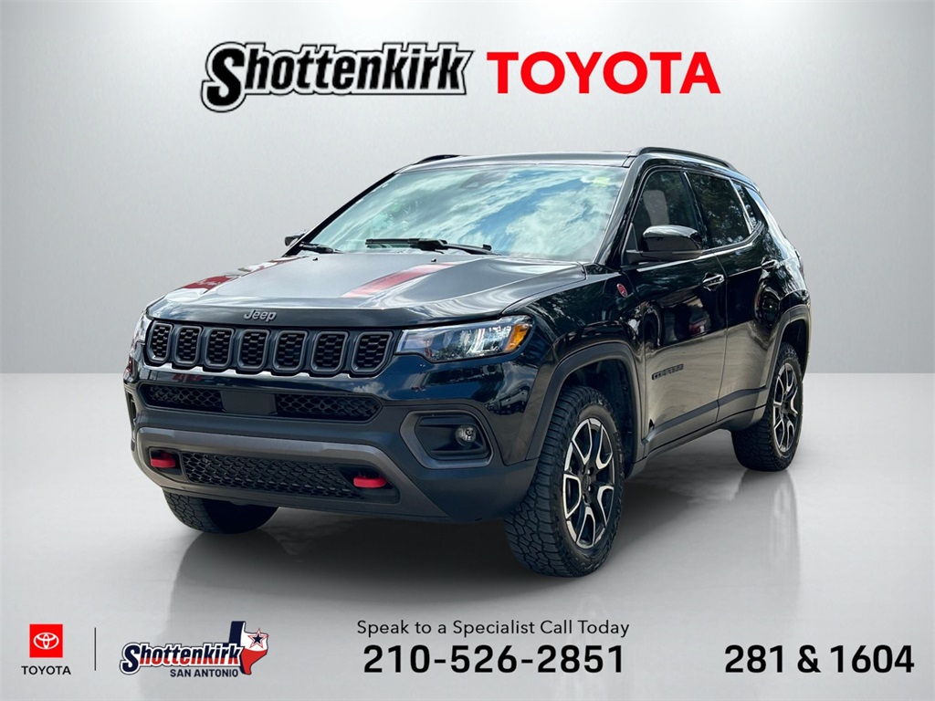 2024 Jeep Compass Trailhawk's photo