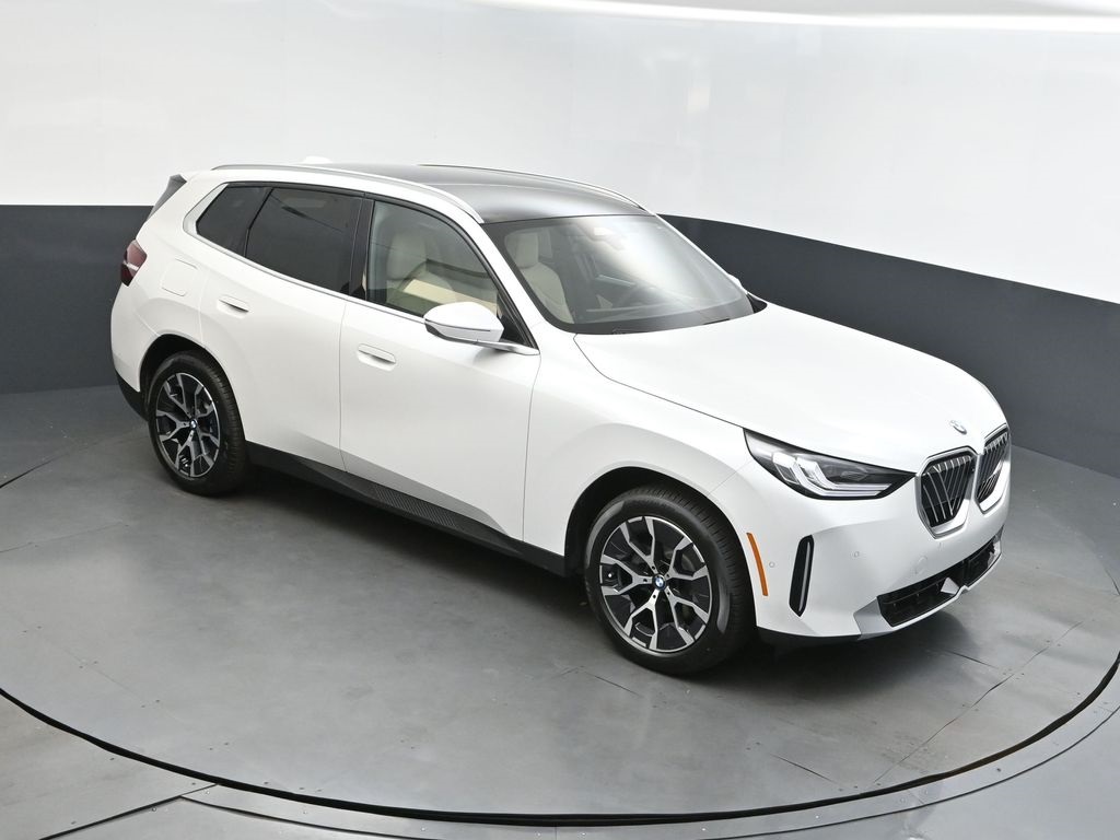2025 Mineral White Metallic BMW X3 30 xDrive AWD SUV