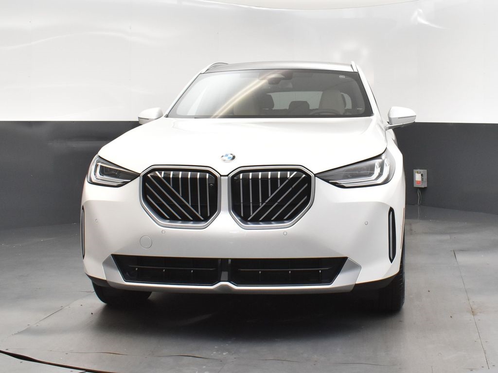 2025 Mineral White Metallic BMW X3 30 xDrive AWD SUV