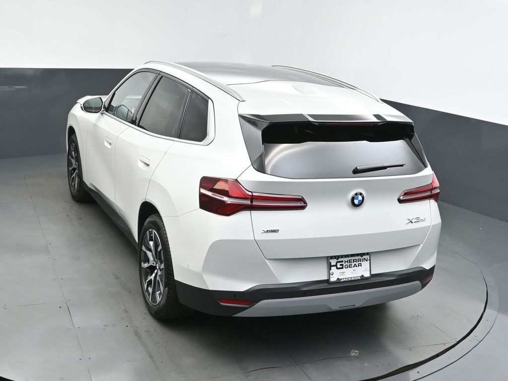 2025 Mineral White Metallic BMW X3 30 xDrive AWD SUV