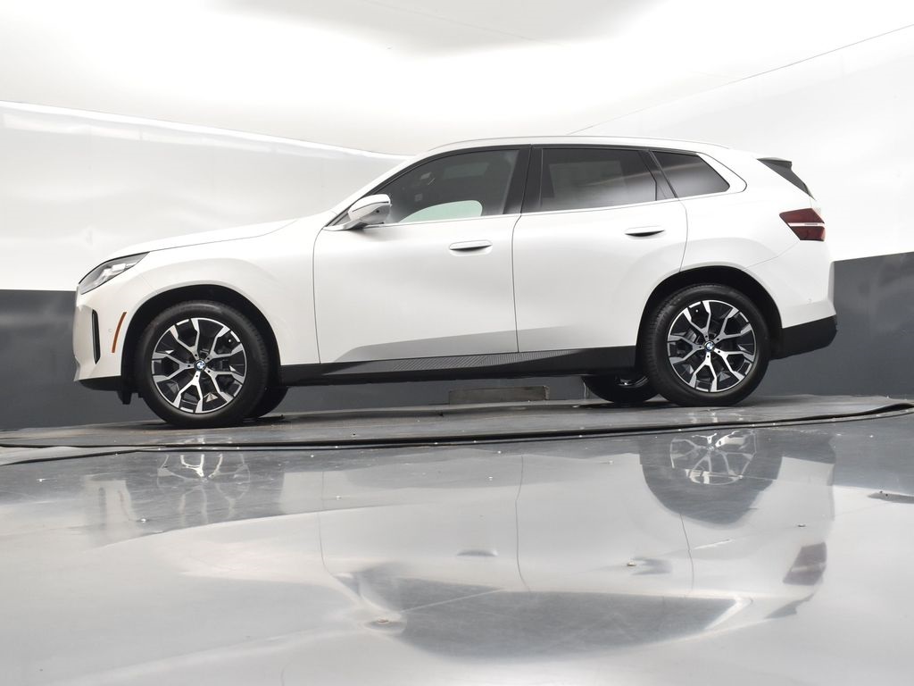 2025 Mineral White Metallic BMW X3 30 xDrive AWD SUV
