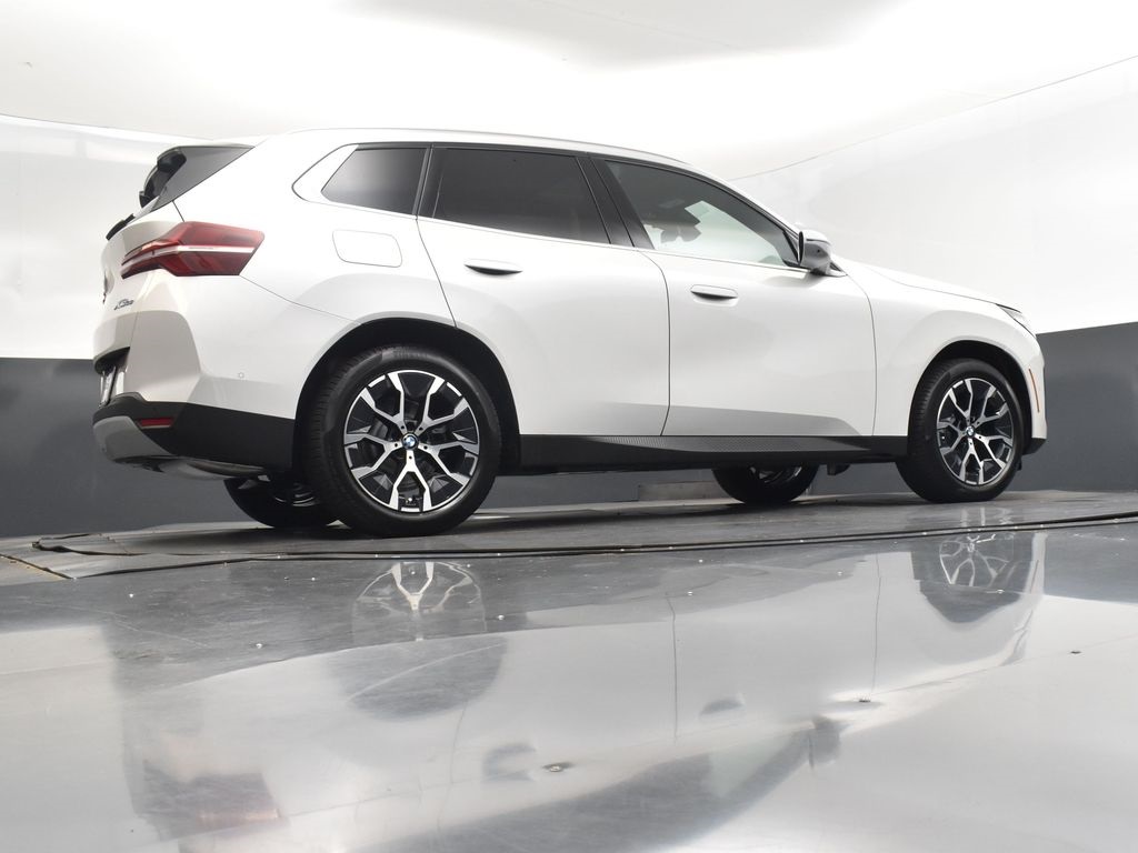 2025 Mineral White Metallic BMW X3 30 xDrive AWD SUV