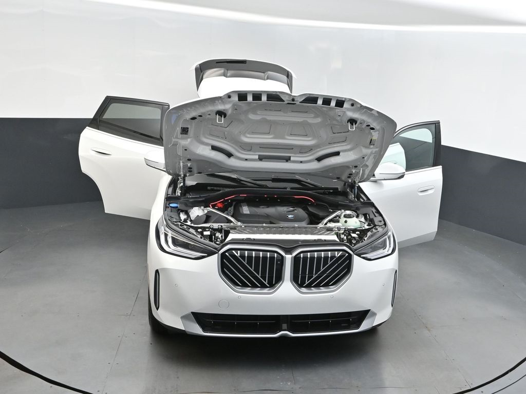 2025 Mineral White Metallic BMW X3 30 xDrive AWD SUV
