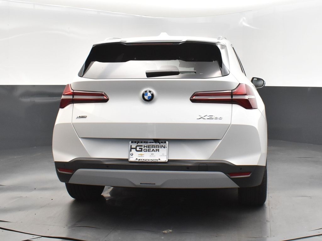 2025 Mineral White Metallic BMW X3 30 xDrive AWD SUV