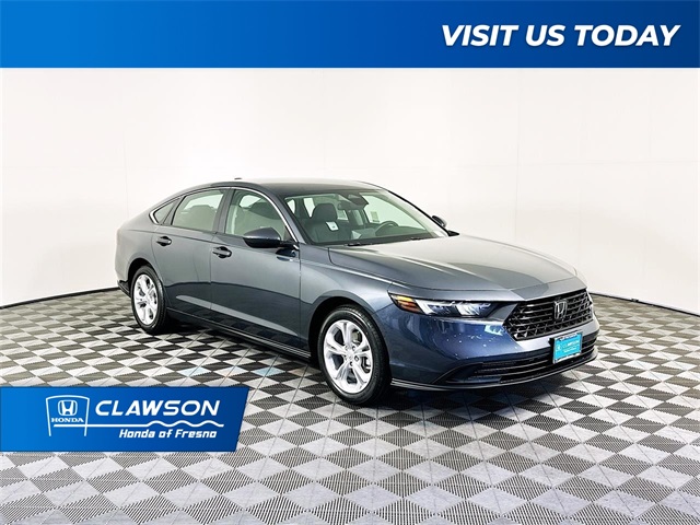 2025 Honda Accord LX's photo