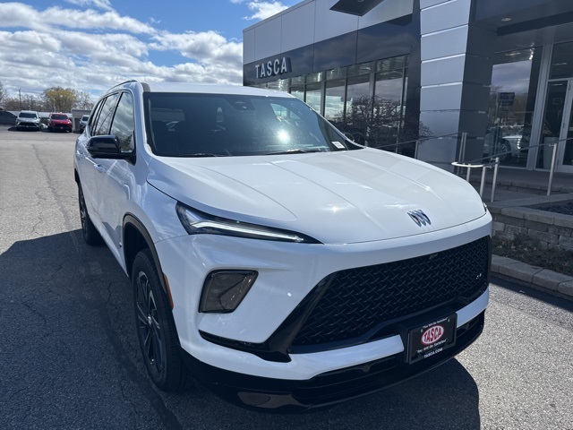 2025 Buick Enclave Sport Touring's photo