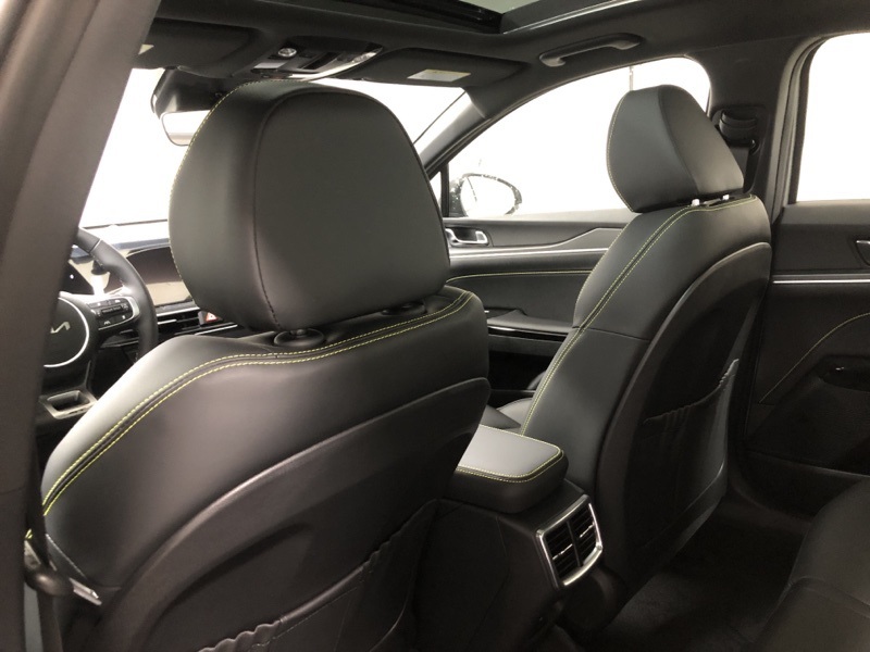 2026 Kia K5 GT photo 16