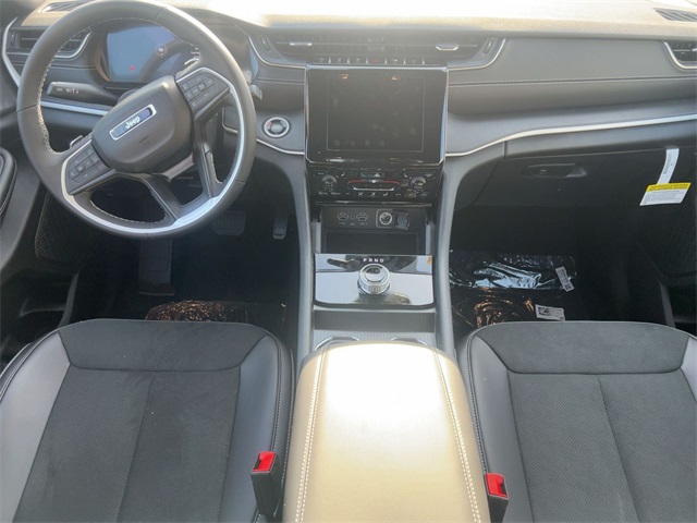 new 2025 Jeep Grand Cherokee L car, priced at $44,490