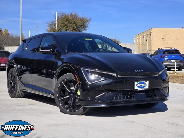 2025 Kia EV6 GT's photo