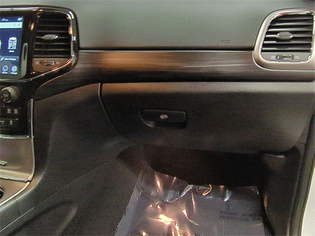 used 2021 Jeep Grand Cherokee car, priced at $21,511