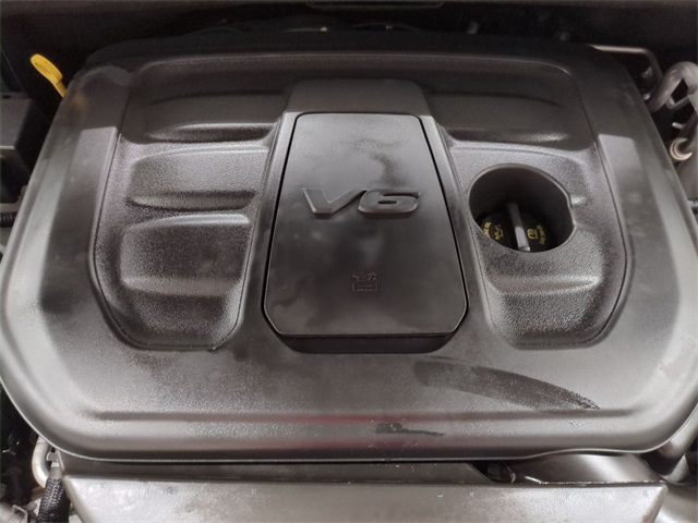 used 2021 Jeep Grand Cherokee car, priced at $21,511