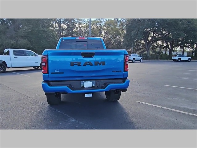 2026 Ram 1500 Big Horn Crew Cab 4x4 5'7" Box