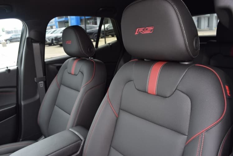 2025 Black Metallic Chevrolet Trax 2RS FWD SUV