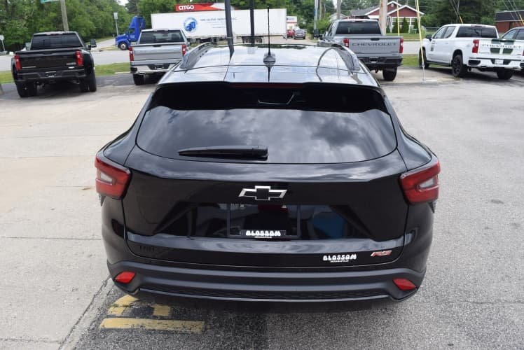 2025 Black Metallic Chevrolet Trax 2RS FWD SUV