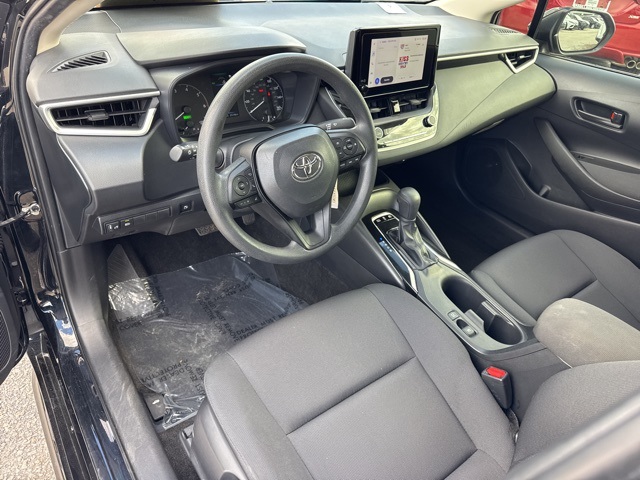 2023 Toyota Corolla Hybrid LE photo 2