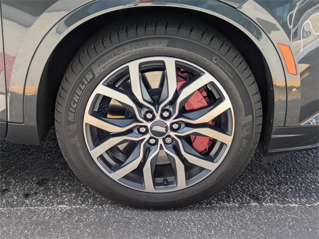 2023 Cadillac XT6 Sport photo 12