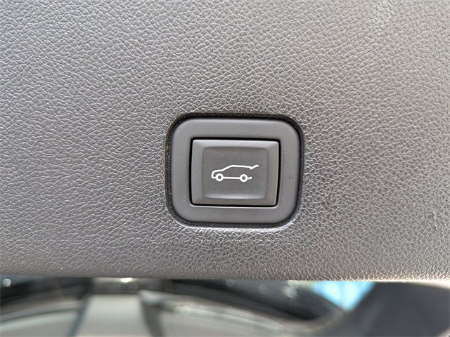 2023 Cadillac XT6 Sport photo 17
