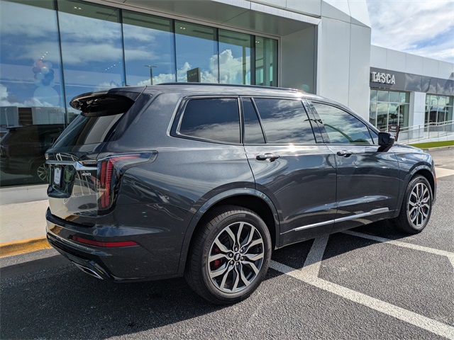 2023 Cadillac XT6 Sport photo 5