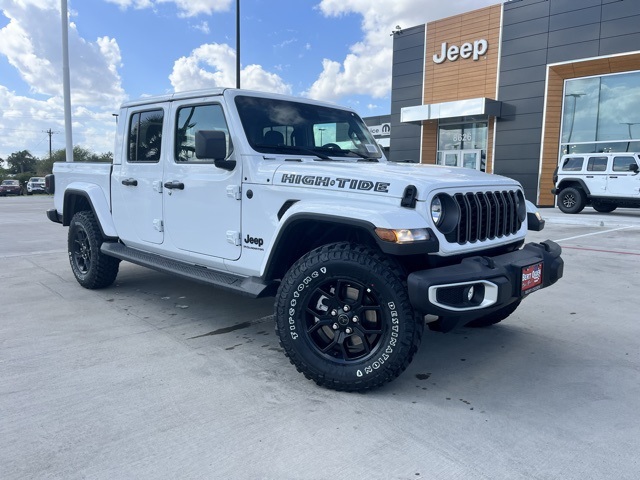 2025 Jeep Gladiator High Tide's photo