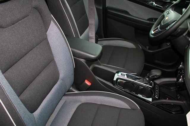 new 2026 Chevrolet TrailBlazer car, priced at $29,075