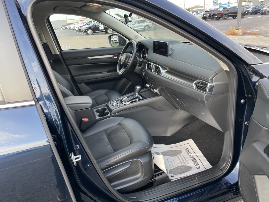 2023 Mazda CX-5 2.5 Select photo 3