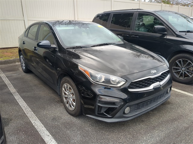 2021 Kia Forte FE's photo