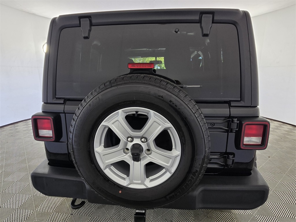 used 2021 Jeep Wrangler car, priced at $24,958