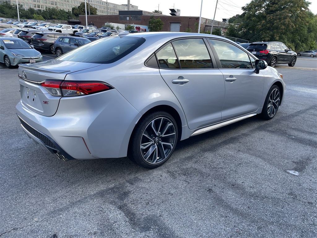 2022 Toyota Corolla SE photo 8