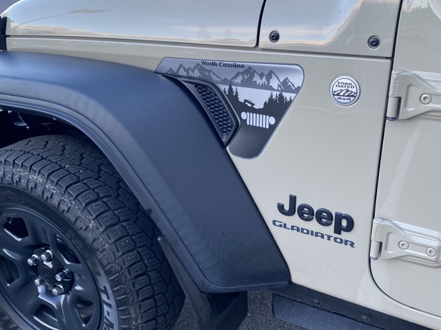 used 2020 Jeep Gladiator car, priced at $28,542