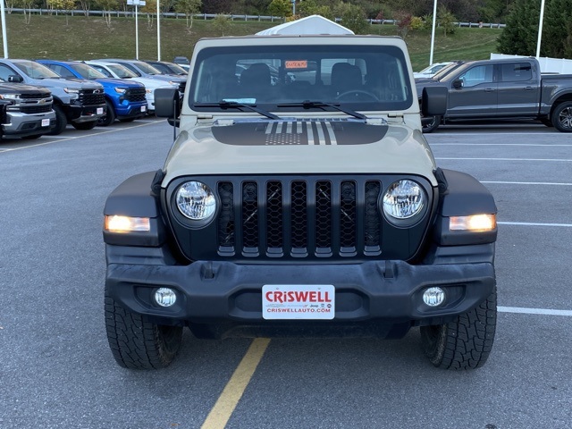 used 2020 Jeep Gladiator car, priced at $28,542