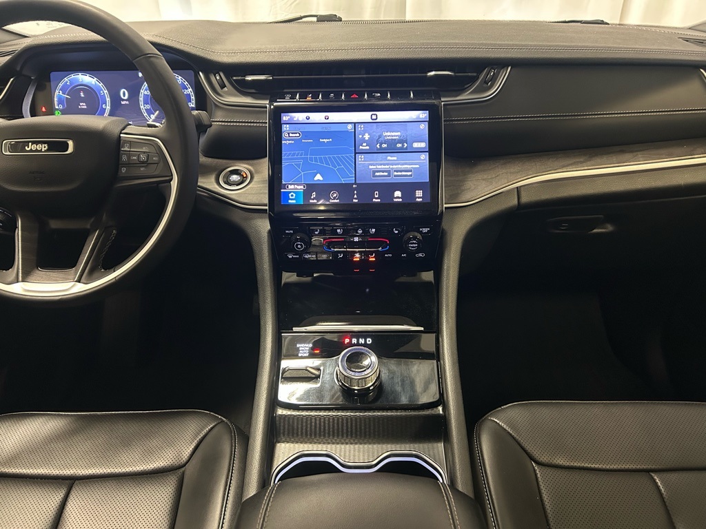 used 2024 Jeep Grand Cherokee L car, priced at $33,998