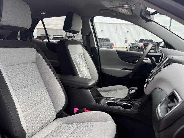 2022 Chevrolet Equinox FWD LT